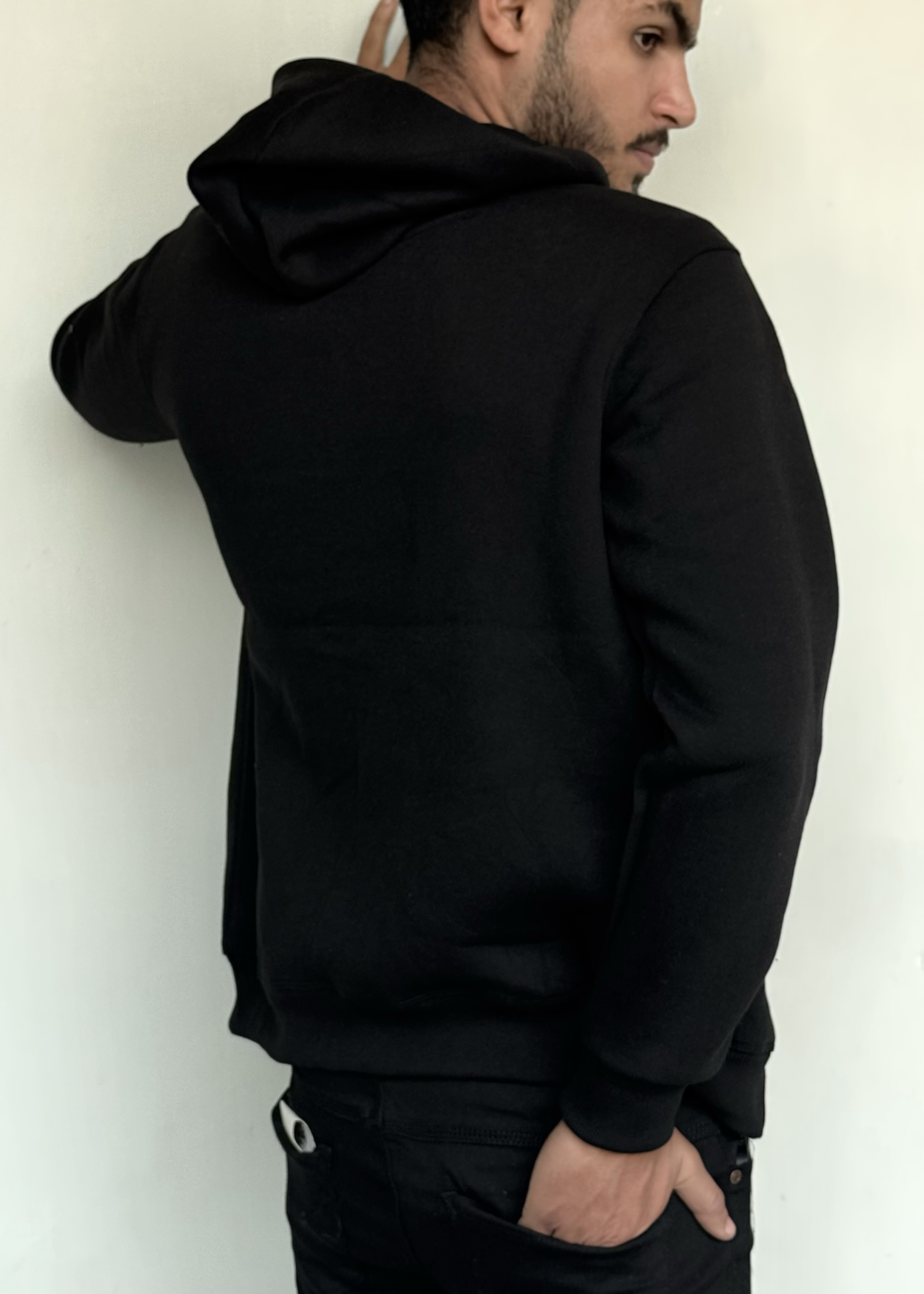 0.03 COMFORTABLE CLASSIC FLEECE HOODIE-BLACK